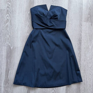 White House Black Market Sleeveless V Neck Black ALine Dress Size 4